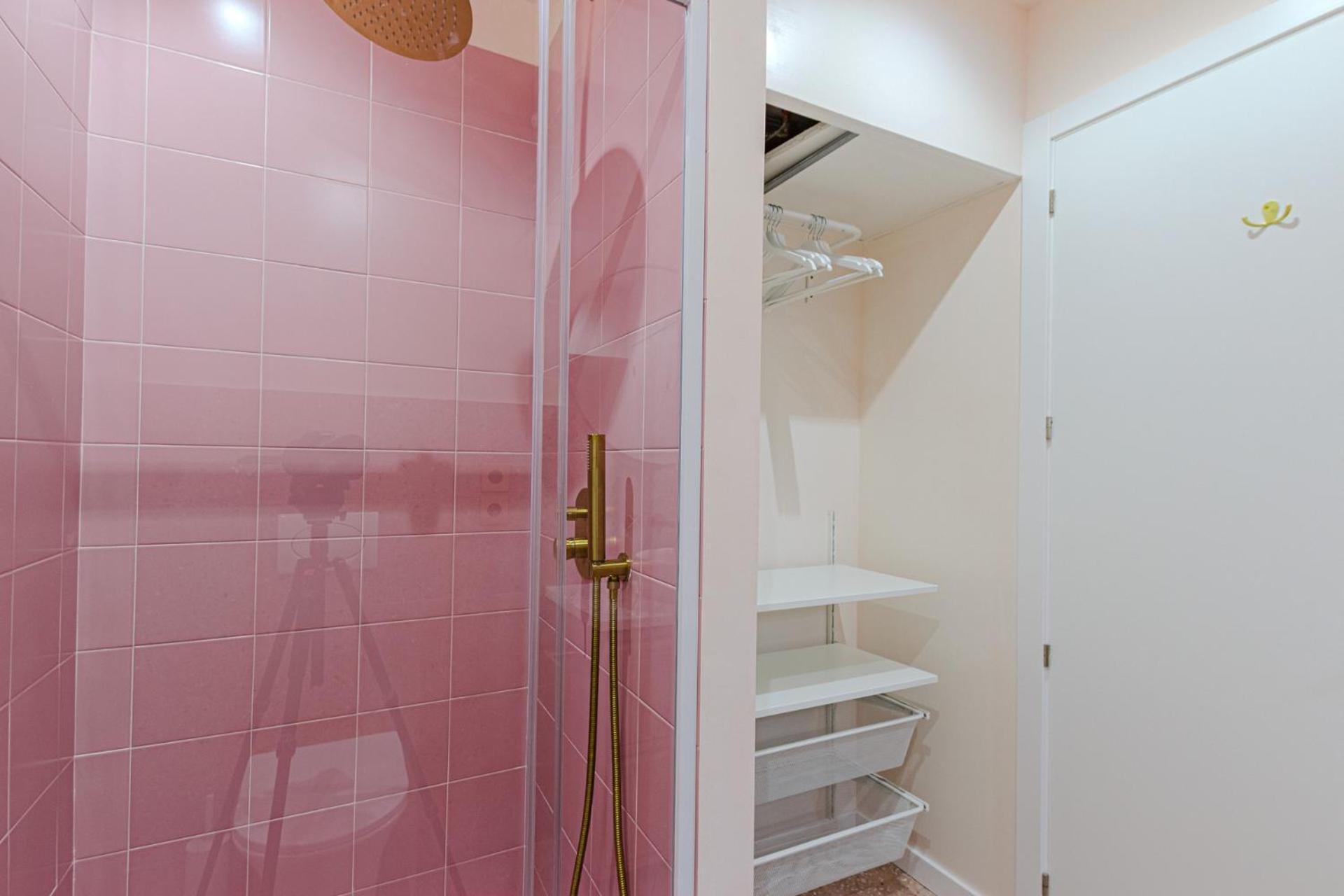 Glamorous Pink Studio In City Center Alicante Exterior foto