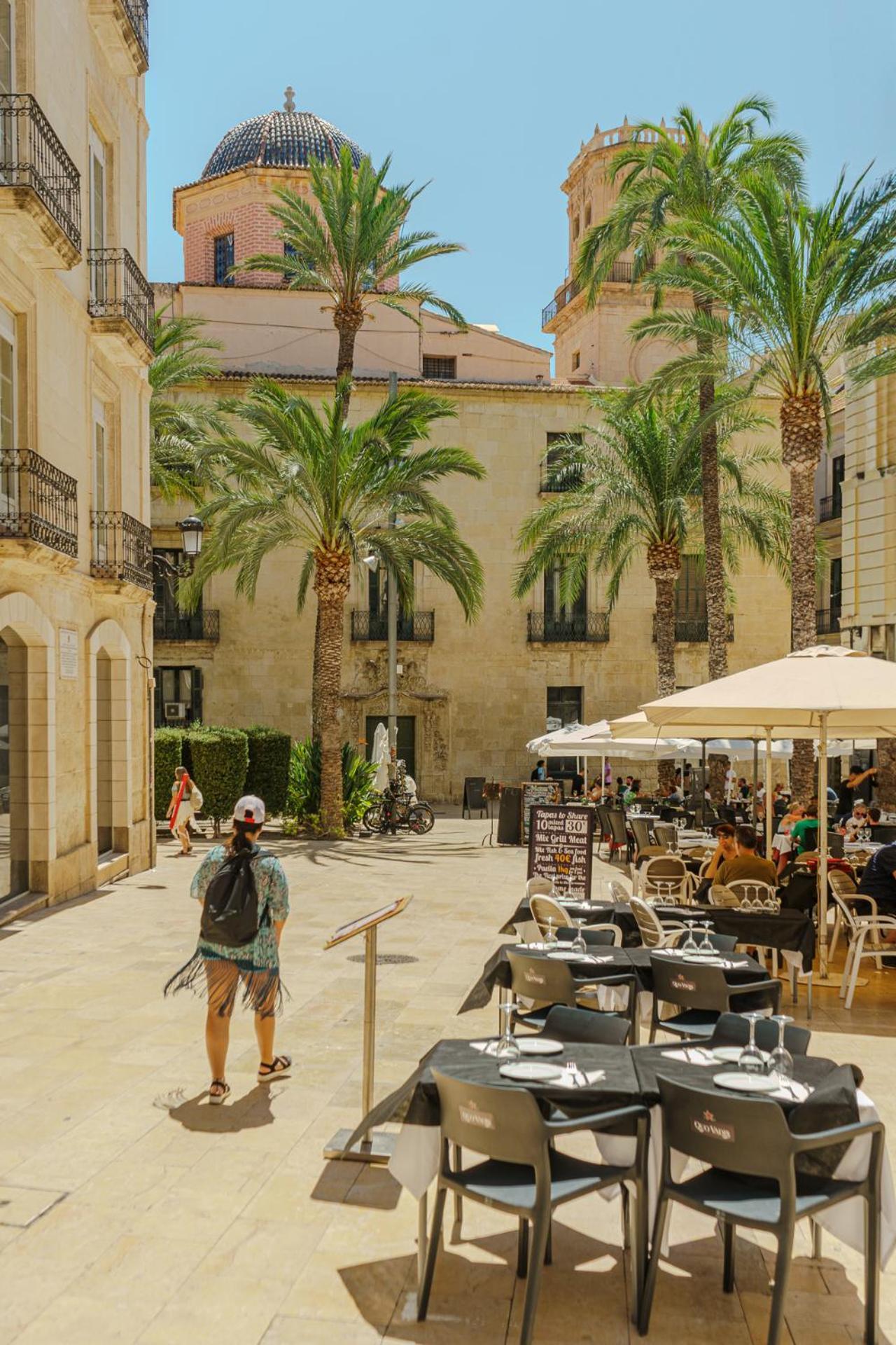 Glamorous Pink Studio In City Center Alicante Exterior foto