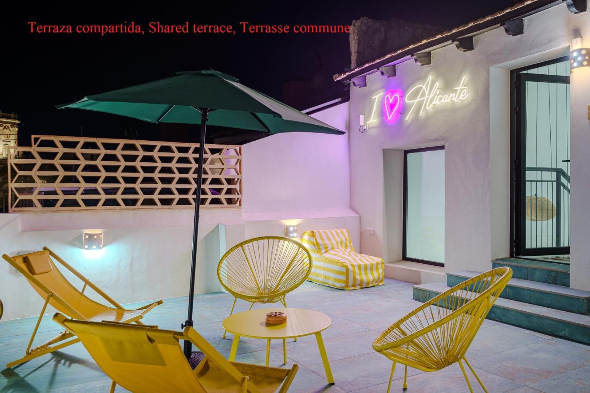 Glamorous Pink Studio In City Center Alicante Exterior foto